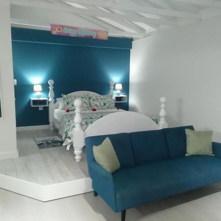 ホテル Casa Del Vega A Little Peace Of Heaven カストリーズ エクステリア 写真